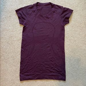 Lululemon swiftly tech short sleeve